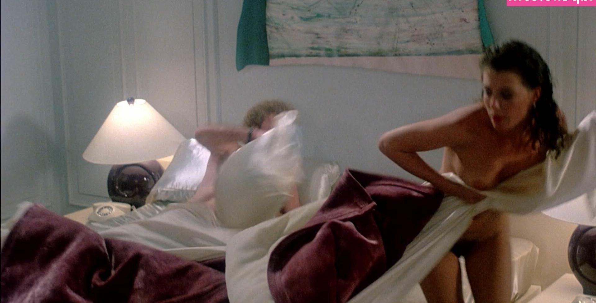 9P Kelly LeBrock nude