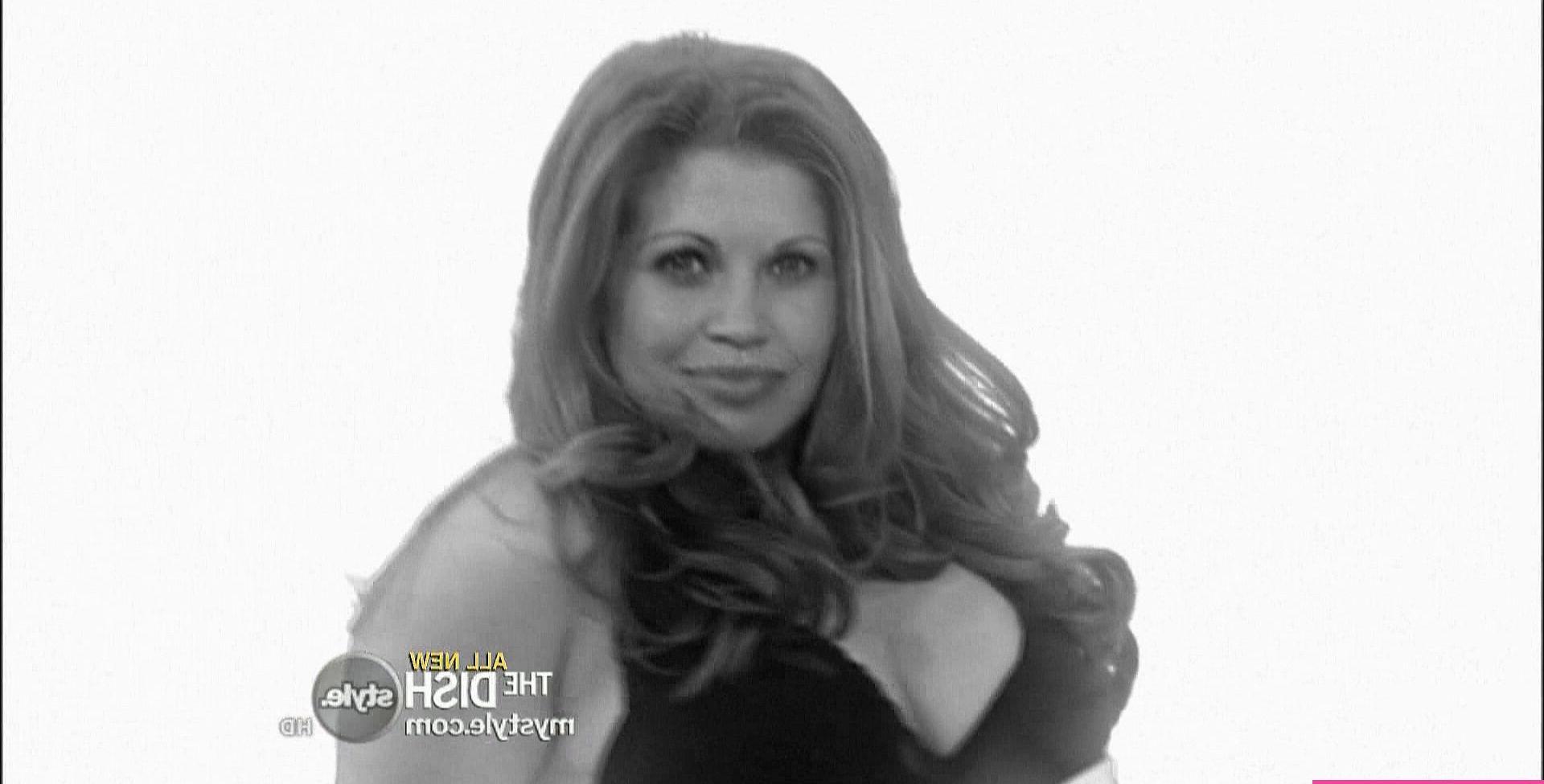 25P Danielle Fishel nude
