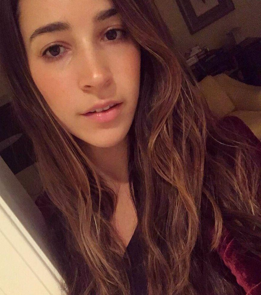 25P Aly Raisman nackt