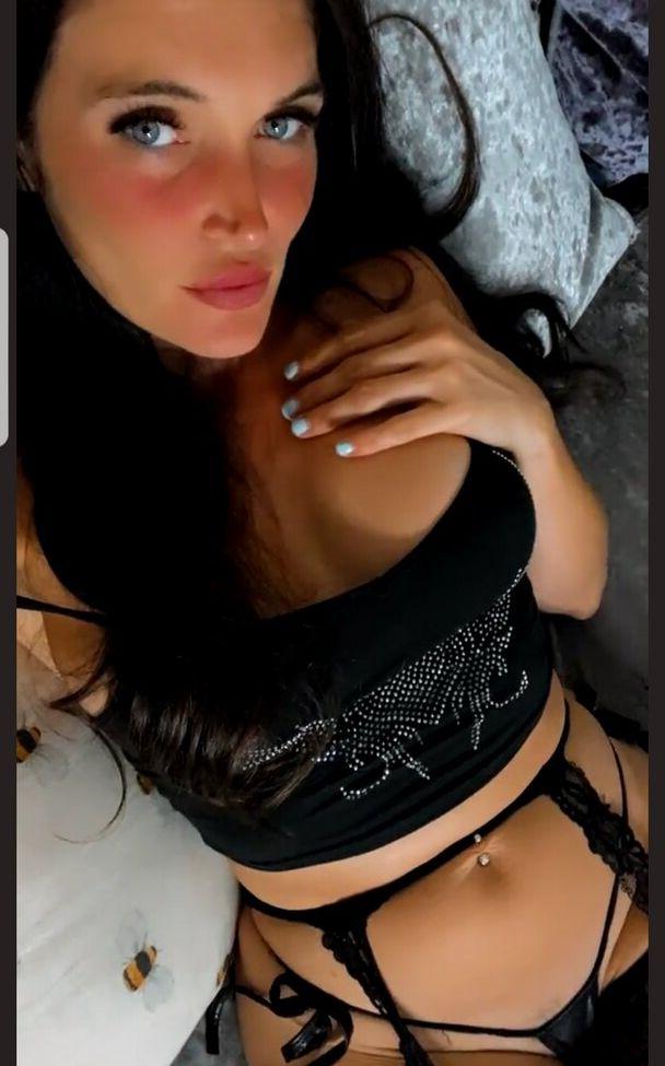25P Miss Jessicaj nude