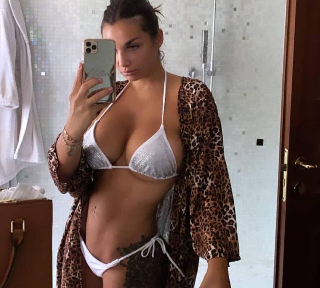 25P Elettra Lamborghini nude