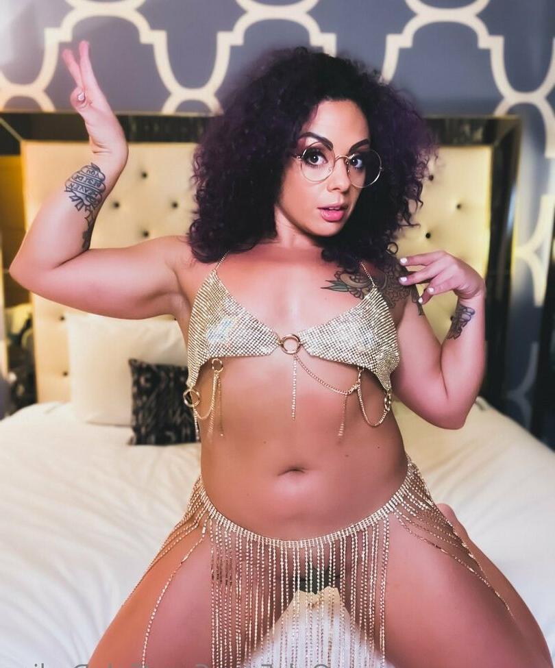25P Solo Darling nude