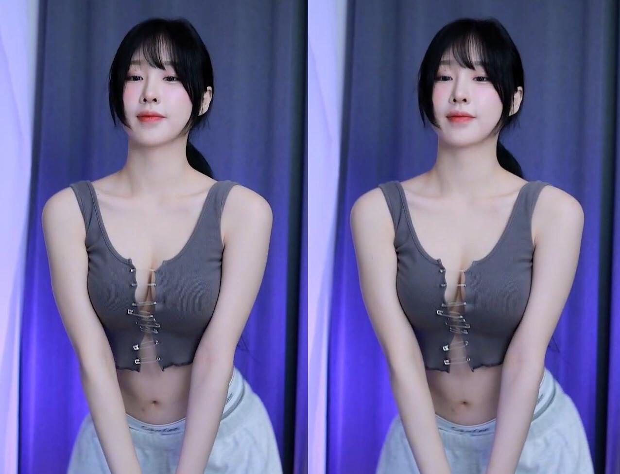 25P Woohankyung nude
