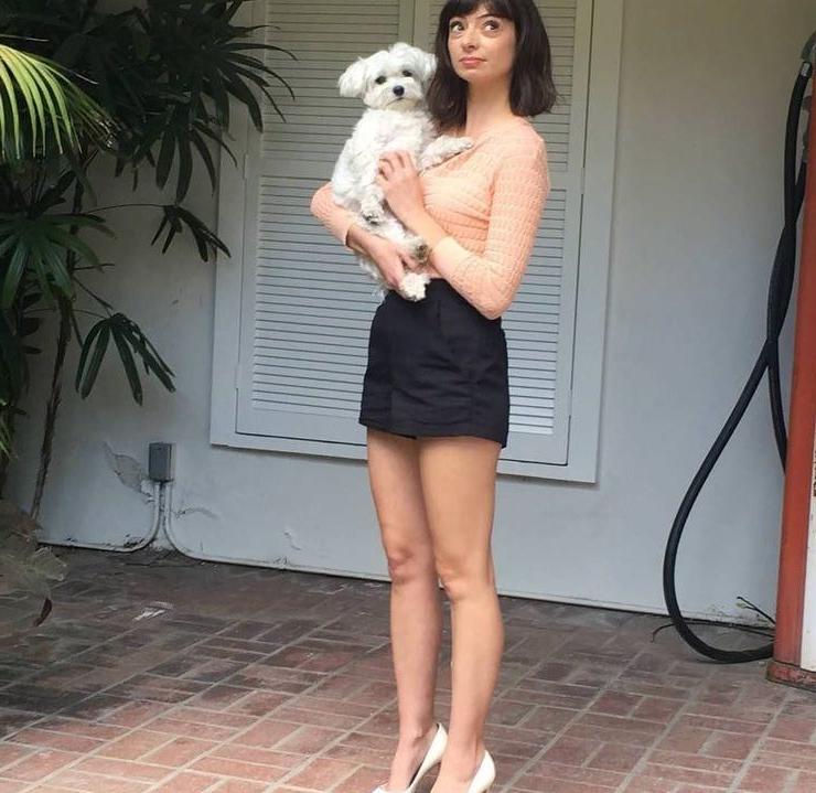 25P Kate Micucci nude