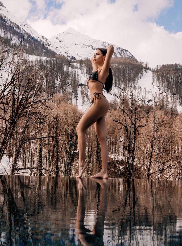 25P Marianna Markina nude