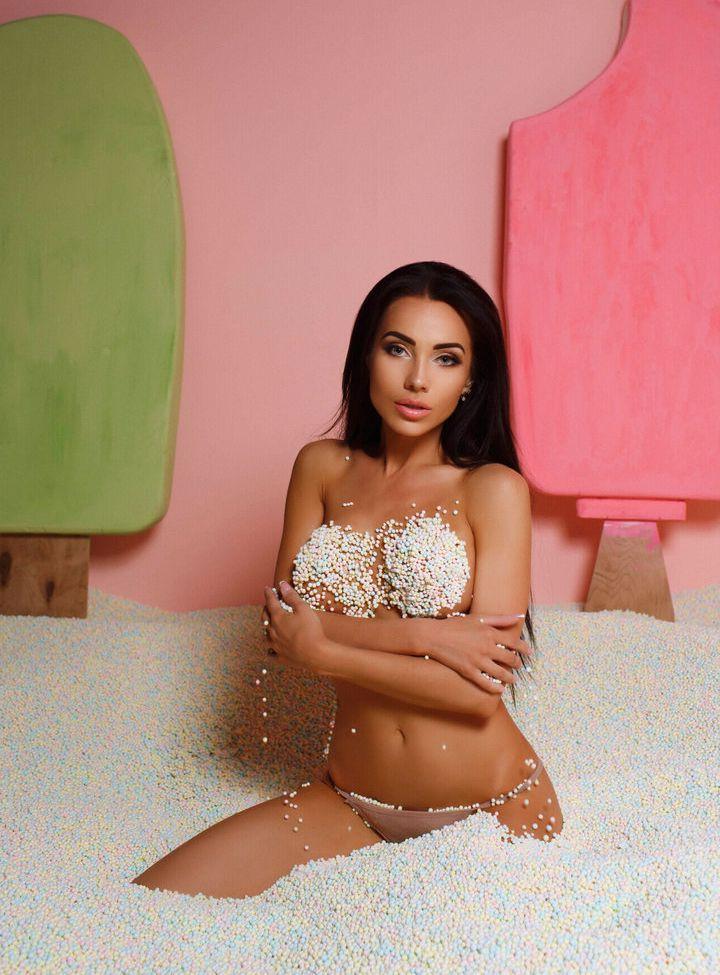 25P Marianna Markina nude