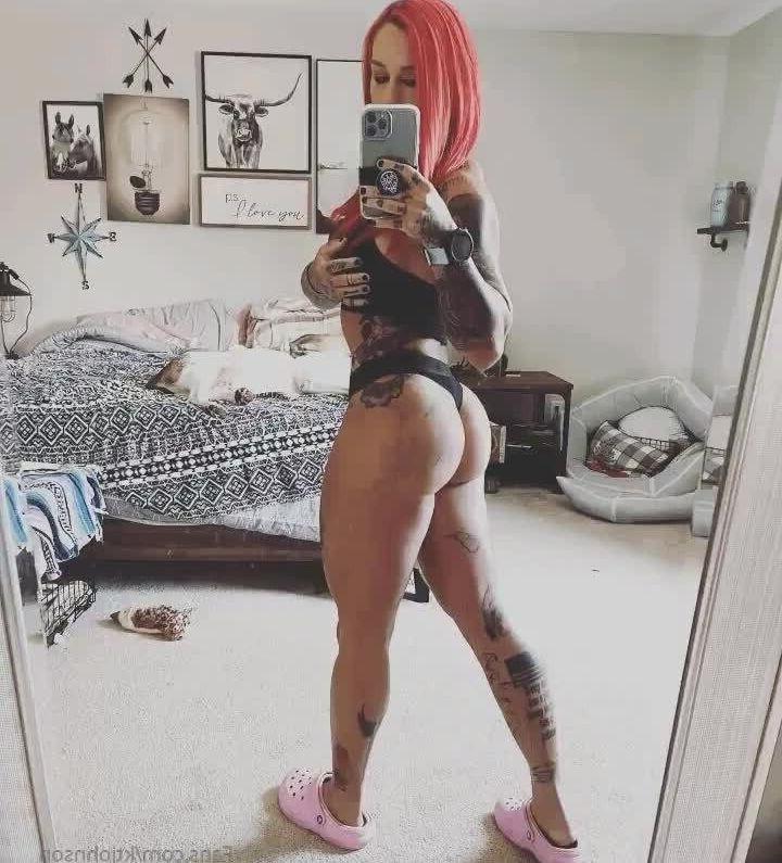 25P Kinessa Johnson nude