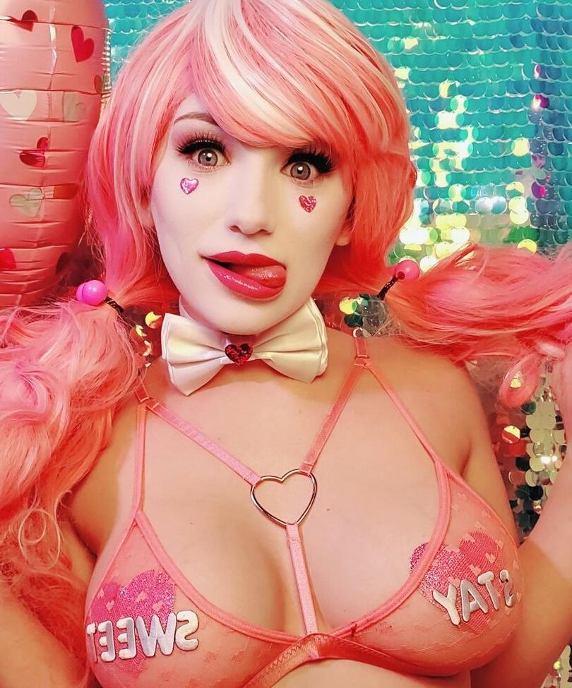25P Jennifer Van Damsel nude