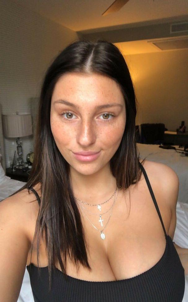 14P Abbey Wilson nude
