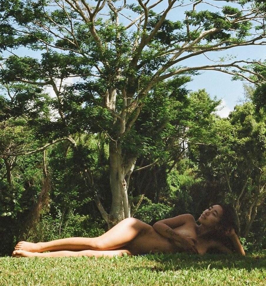 25P Hitomi Mochizuki nude