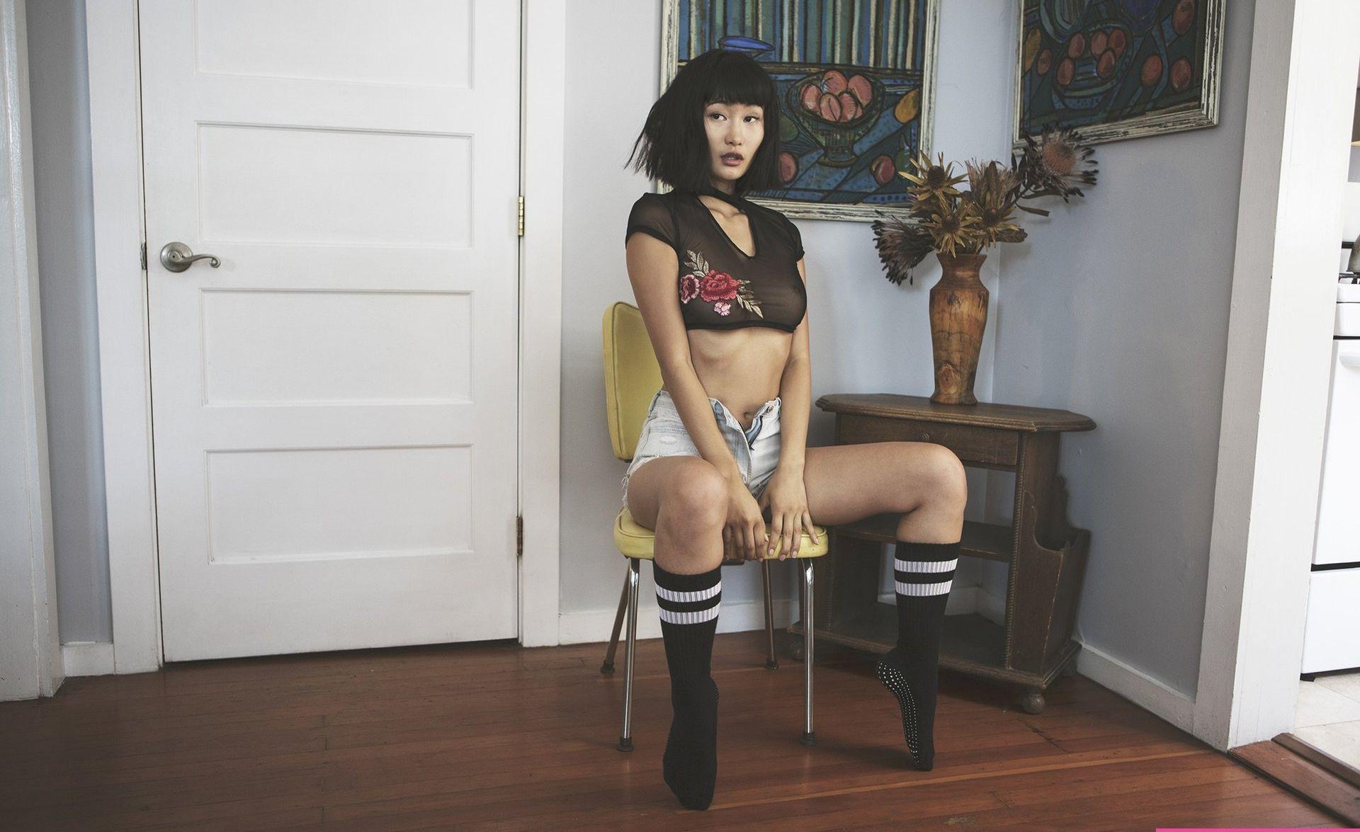 25P Miki Hamano nude