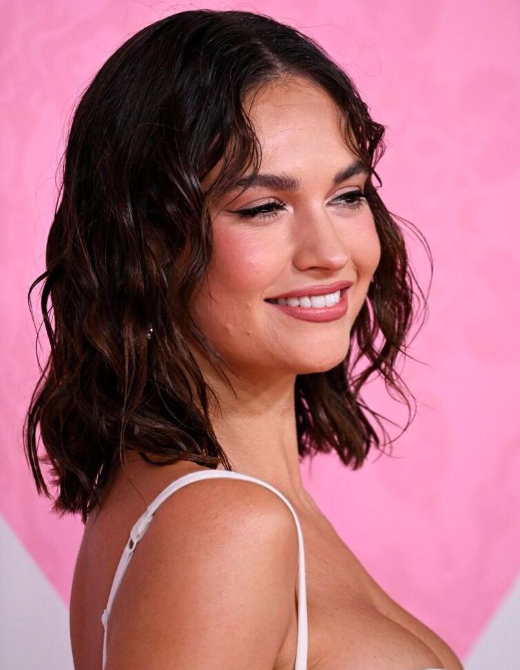 25P Lily James nude