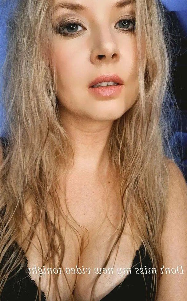 25P Valeriya ASMR nude
