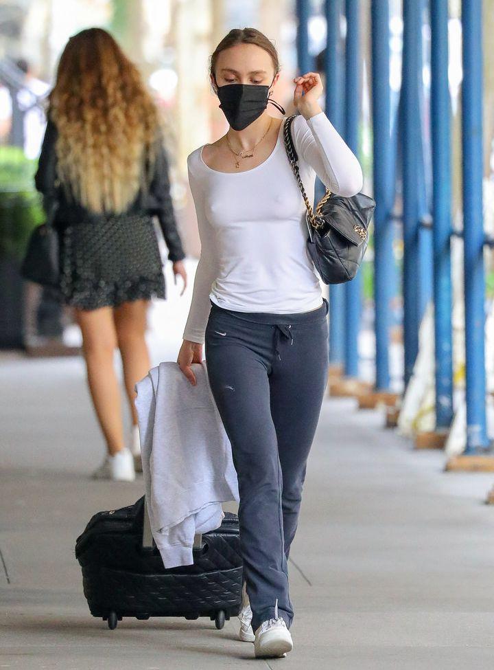 25P Lily-Rose Depp nude