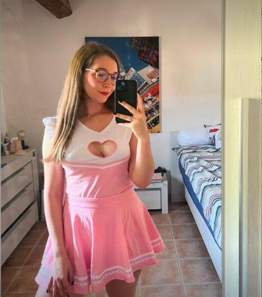 24P Luna Sunfire nude