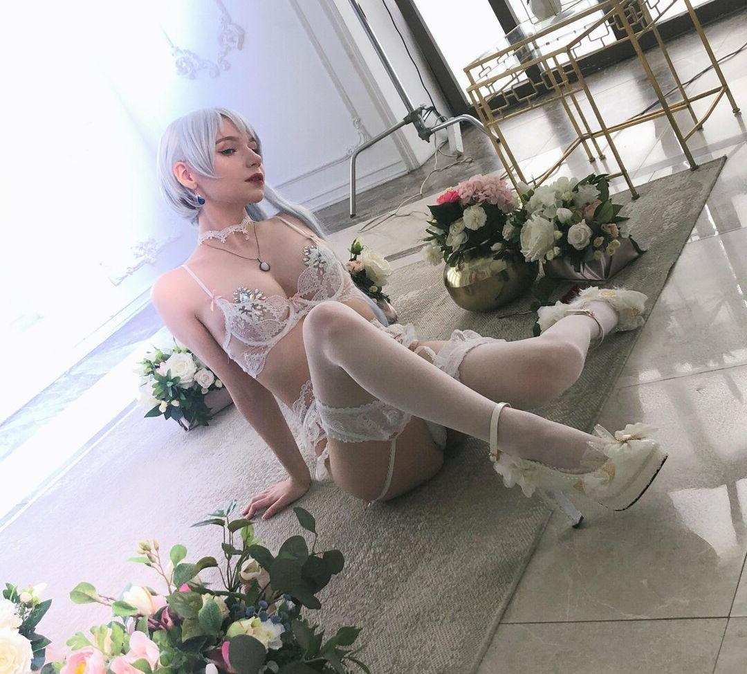 25P Michi Kyunn nude