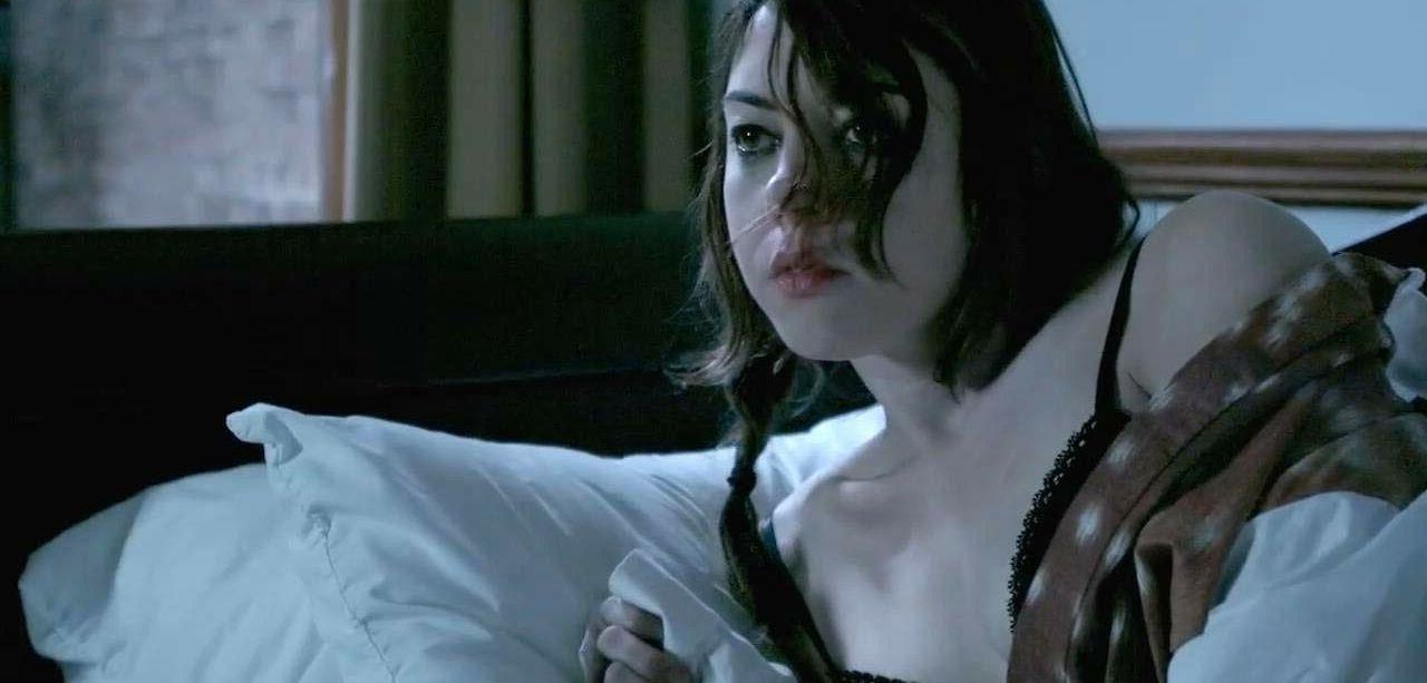 25P Aubrey Plaza nude