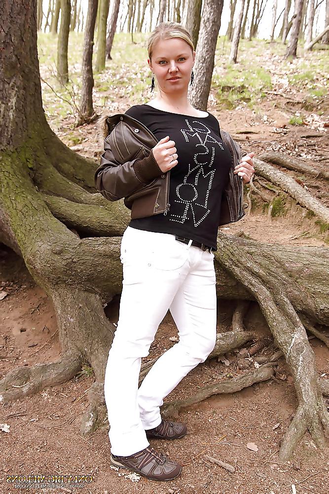 15P Emma with big boobs