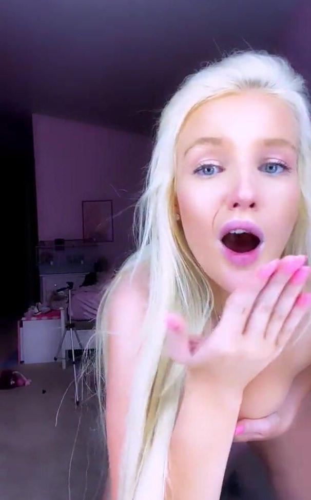 25P Linsey99 nude