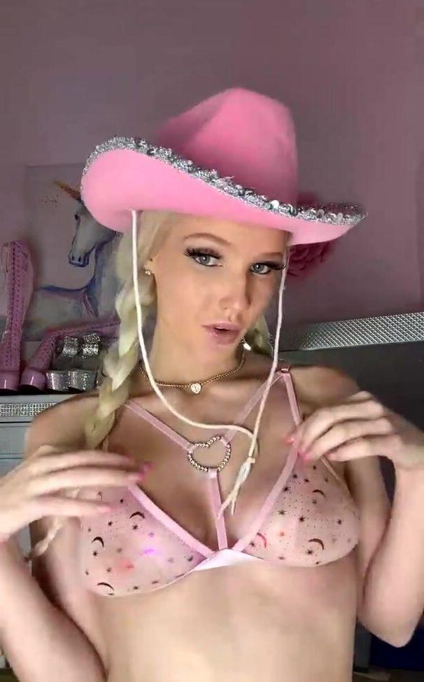 25P Linsey99 nude