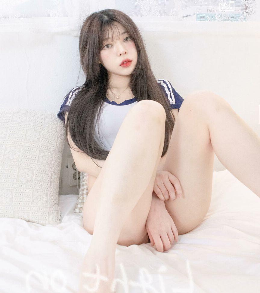 25P Yudiii nude