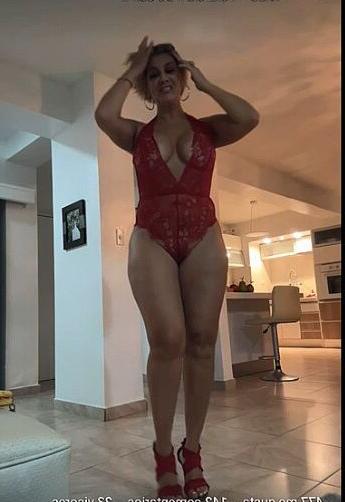 25P Monicest nude