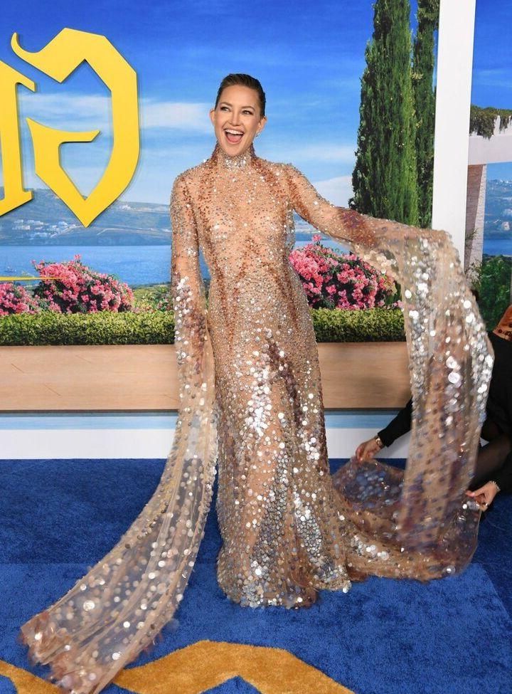 25P Kate Hudson nude