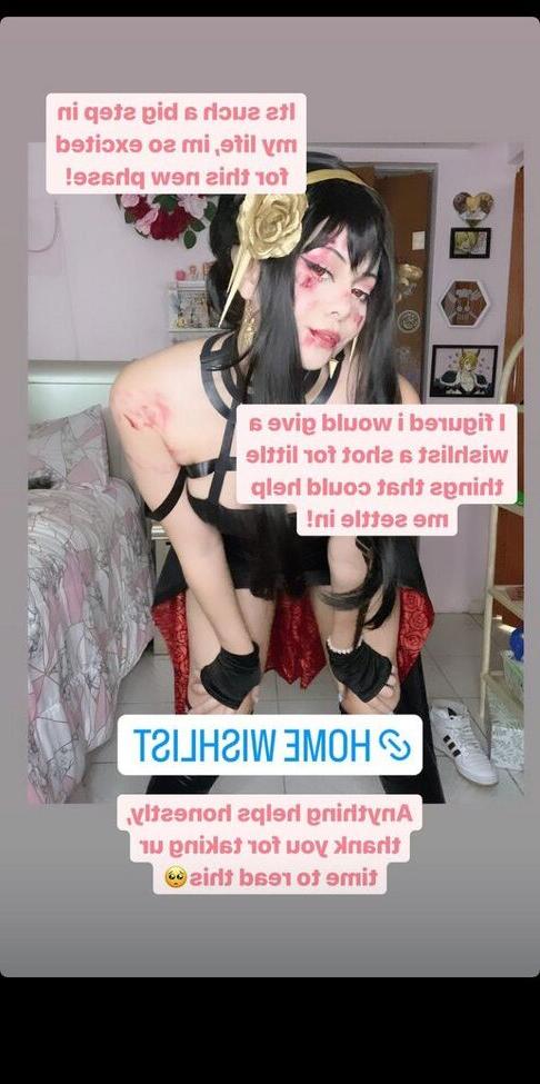 25P Natylikespizza nude
