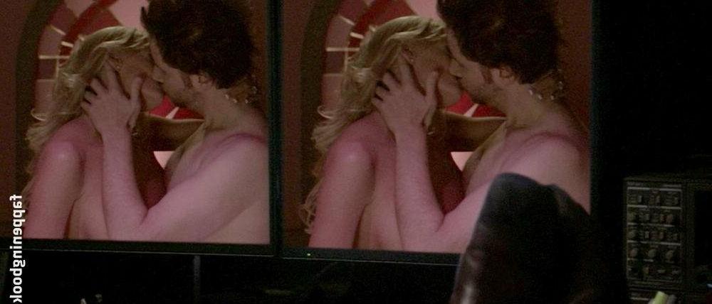 25P Stormy Daniels nude