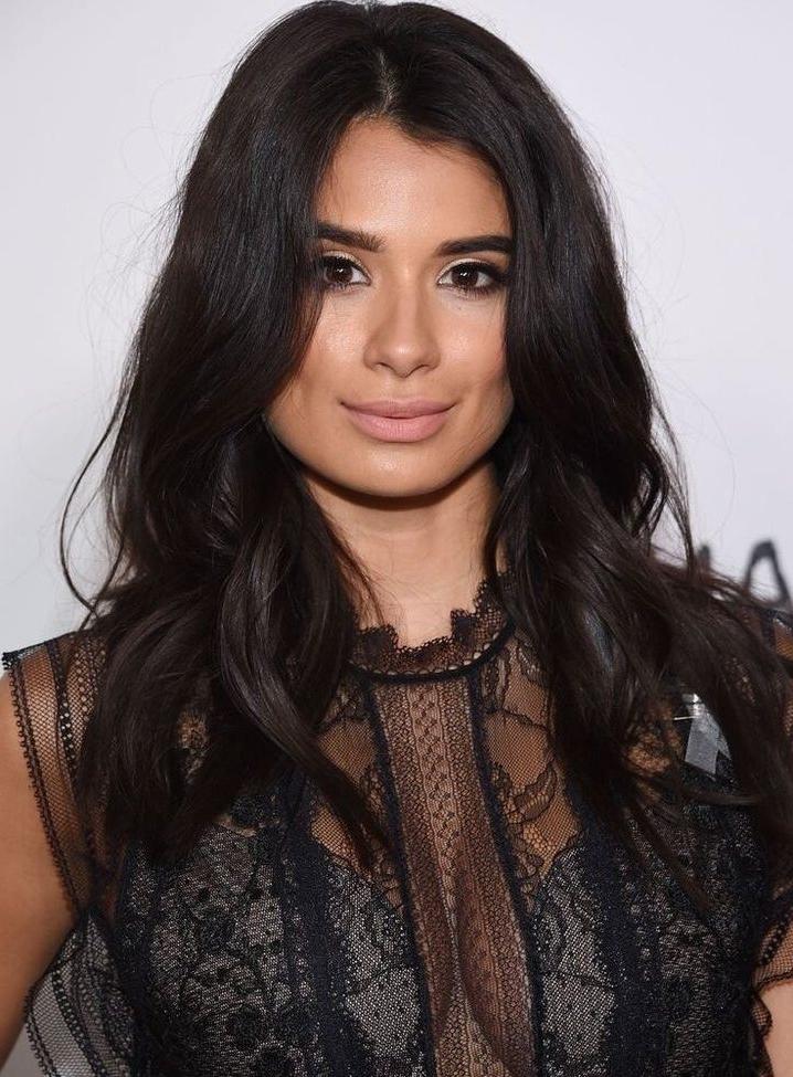 25P Diane Guerrero nude