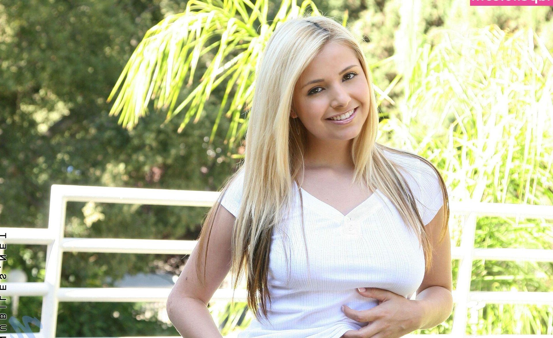 25P Sandy Summers nude
