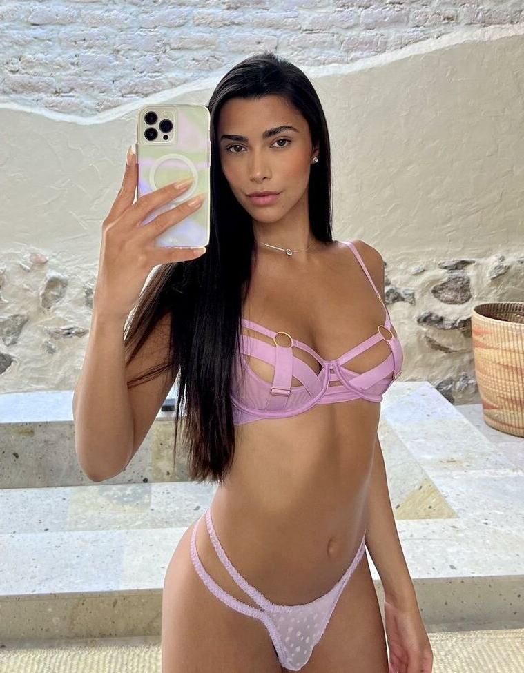25P Gabrielle Maya nude