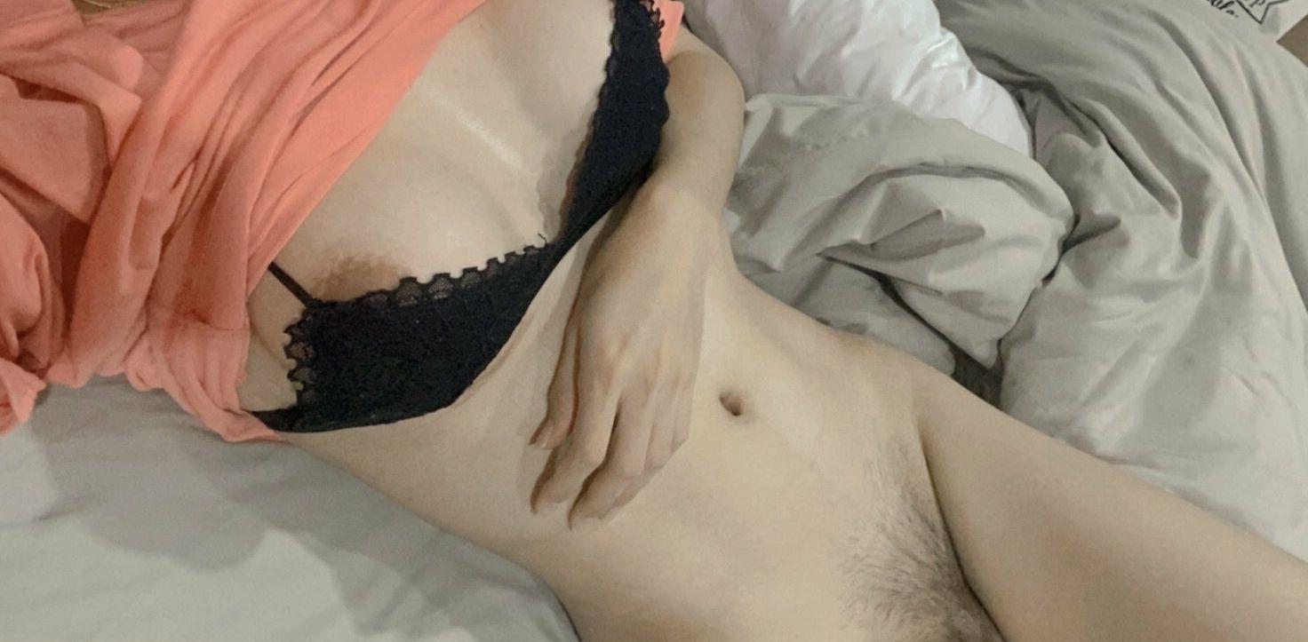 25P Benz Sang nude