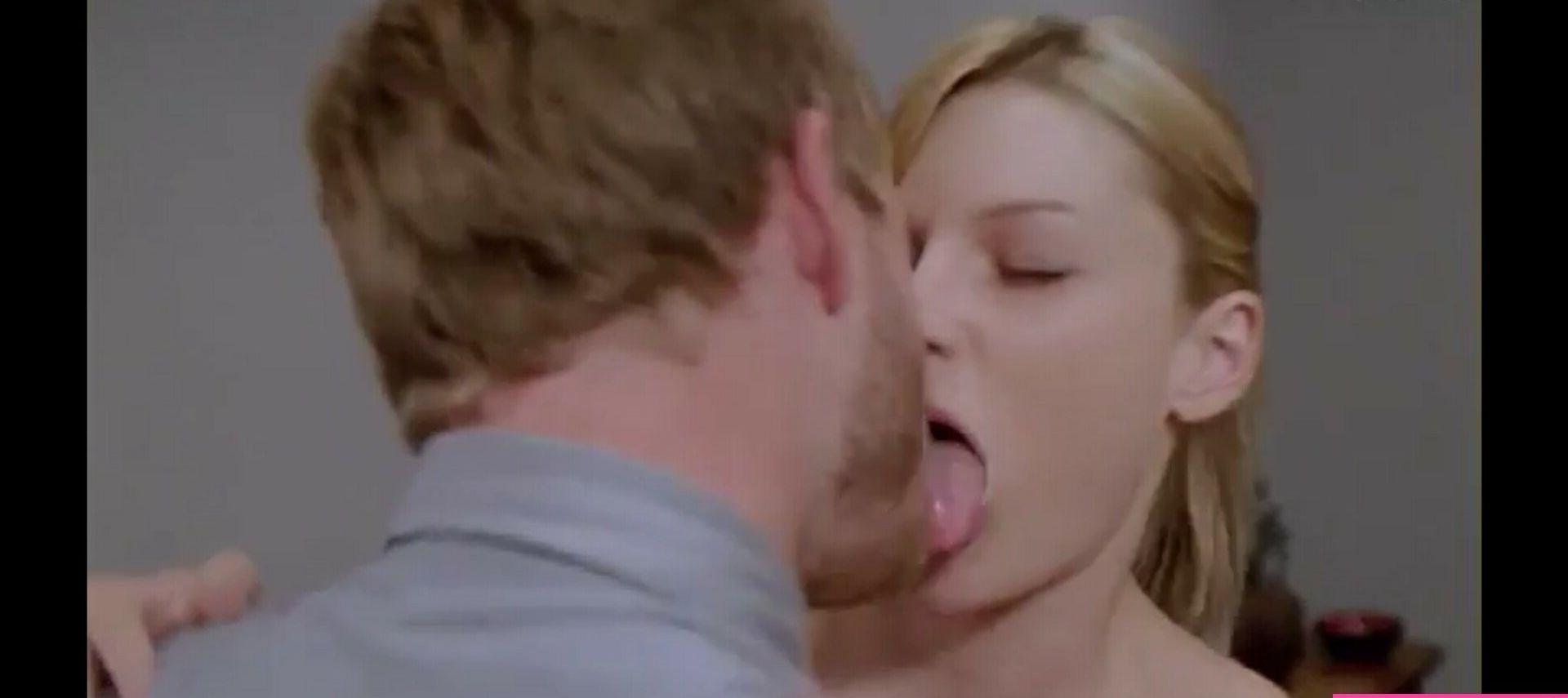25P Lauren German nude