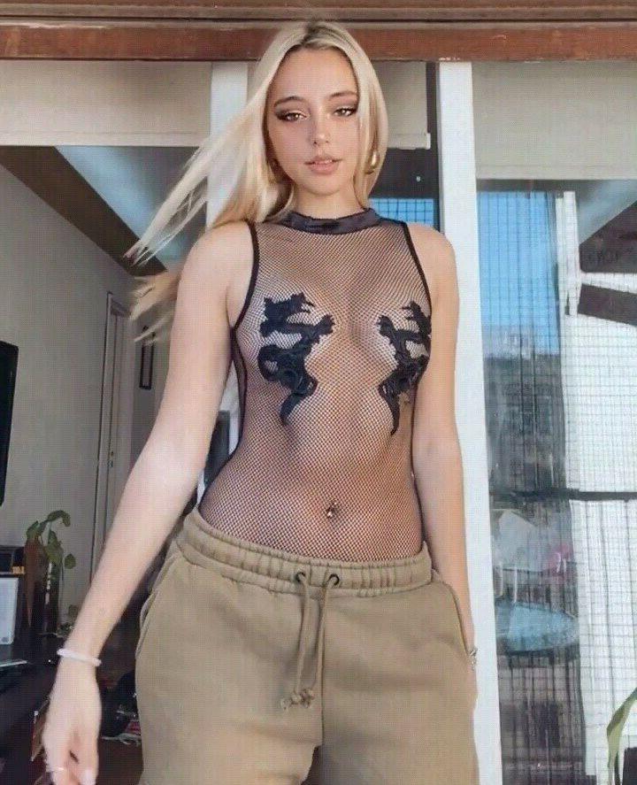 25P Ángeles Watters nude