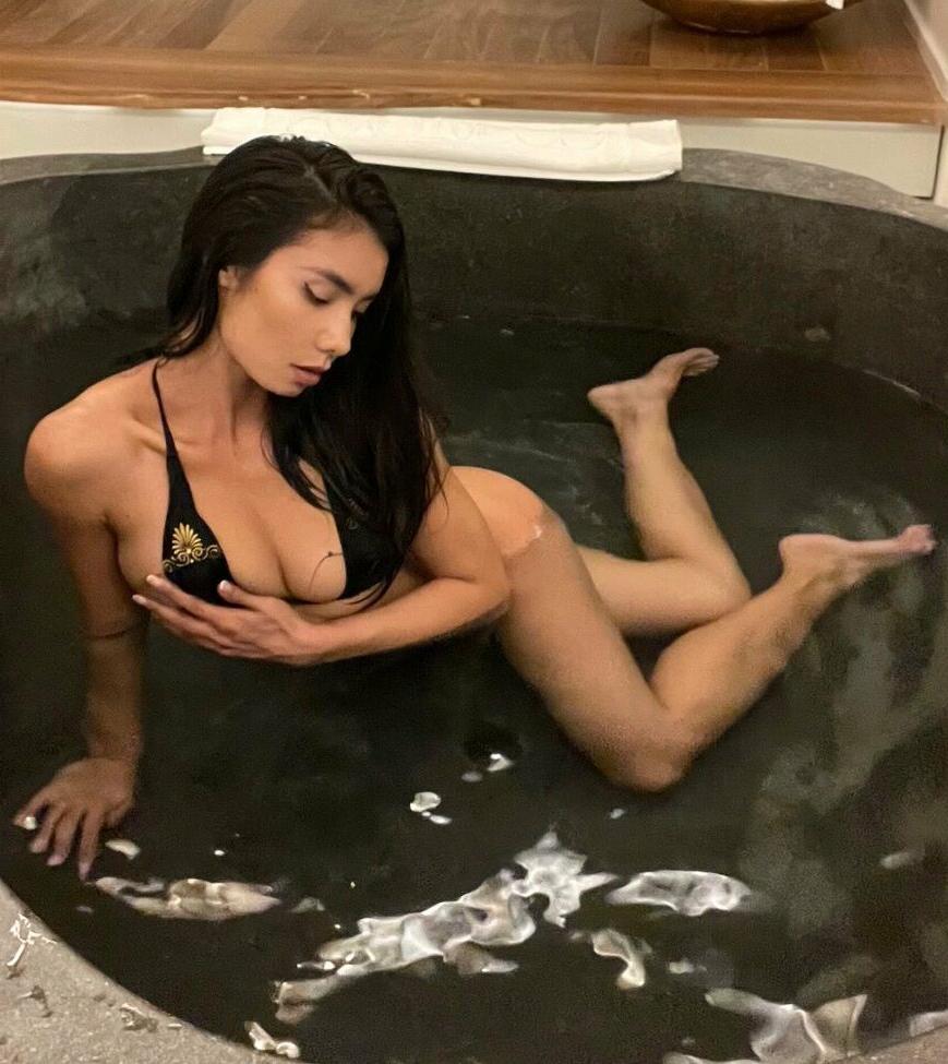 25P Kristy Chan nude
