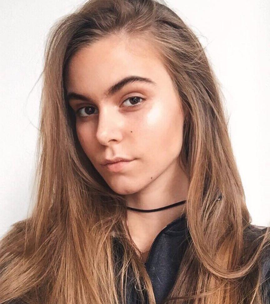 25P Amberleigh West nude