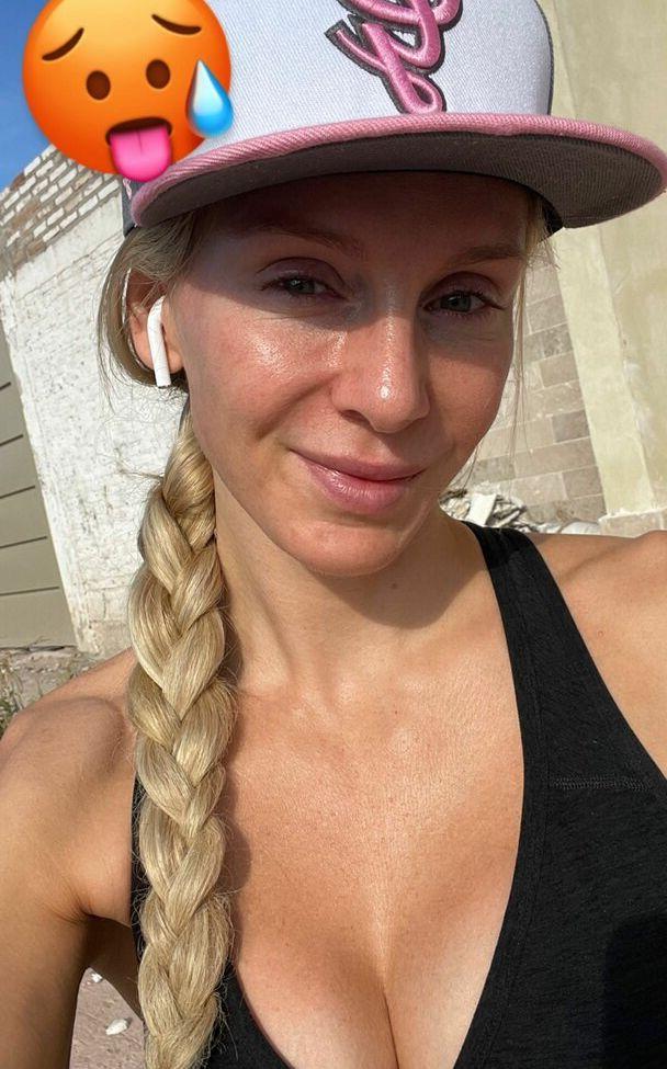 25P Charlotte Flair nude