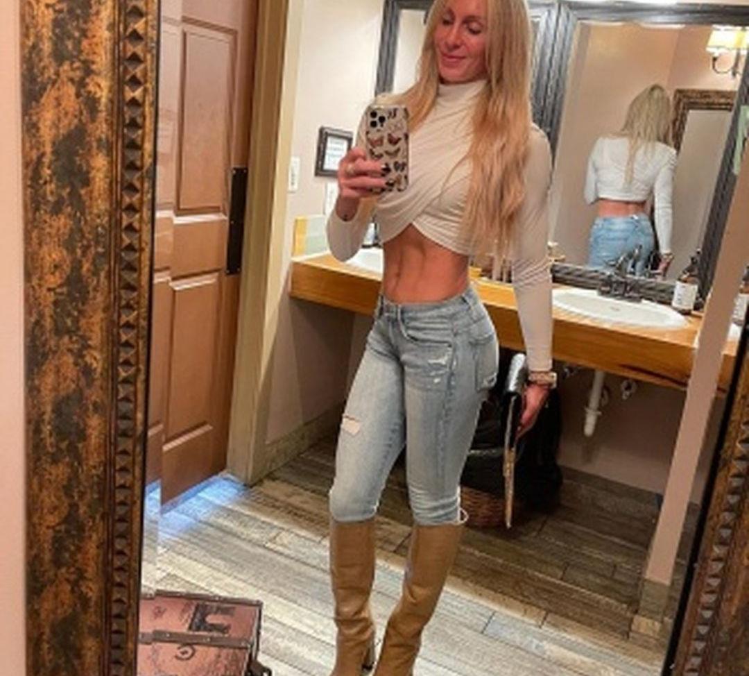 25P Charlotte Flair nude