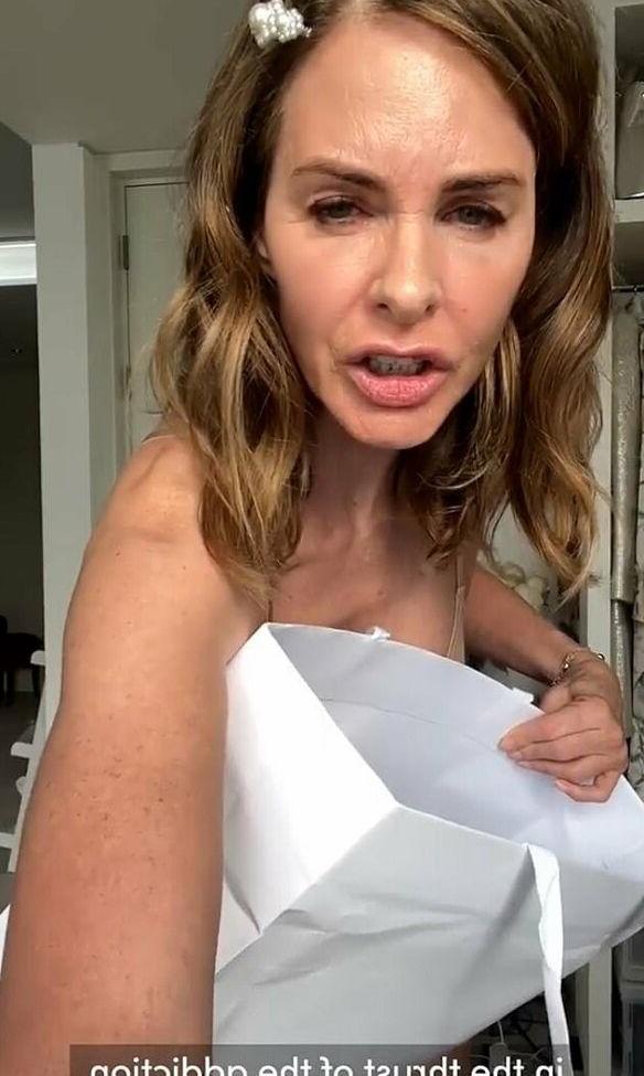 25P Trinny Woodall nude