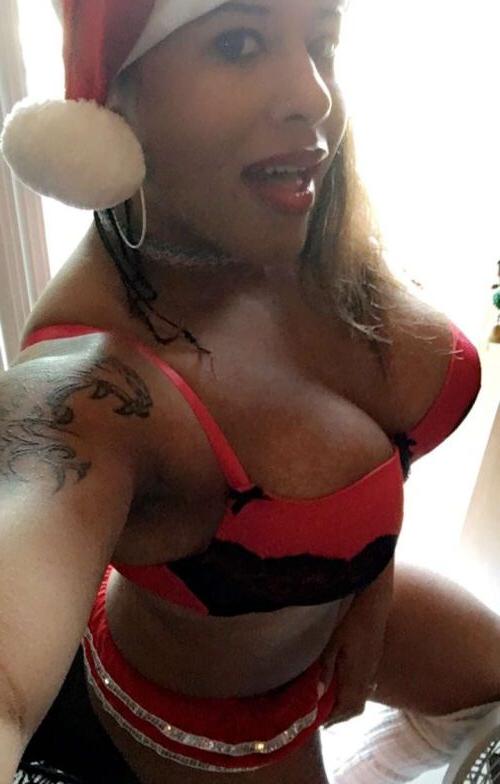 25P Nyla Rose nude