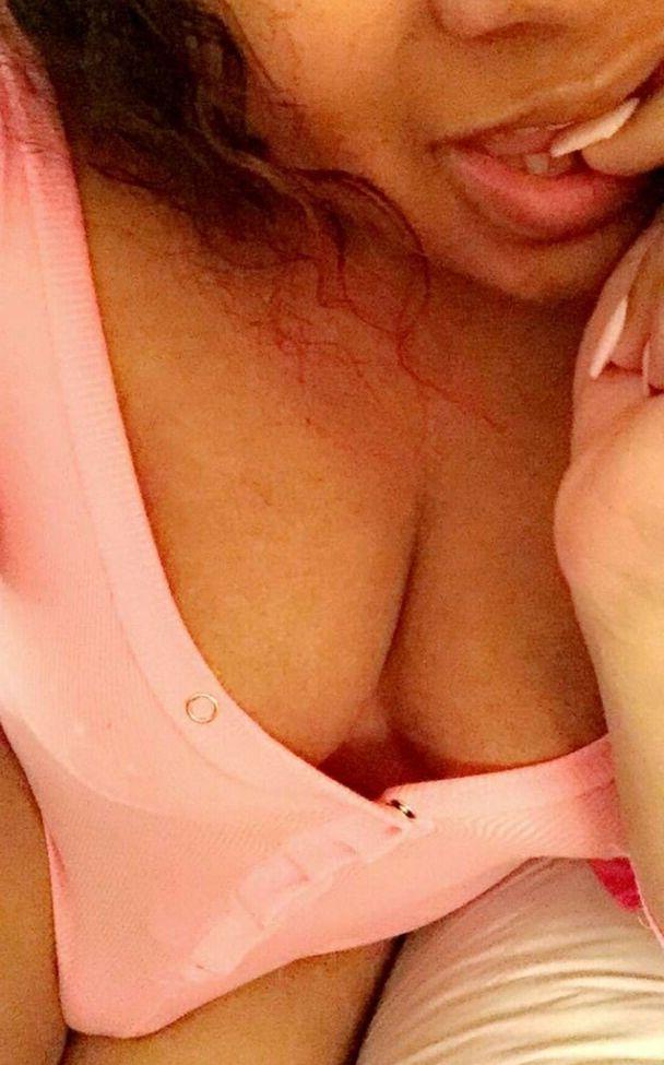 25P Nyla Rose nude