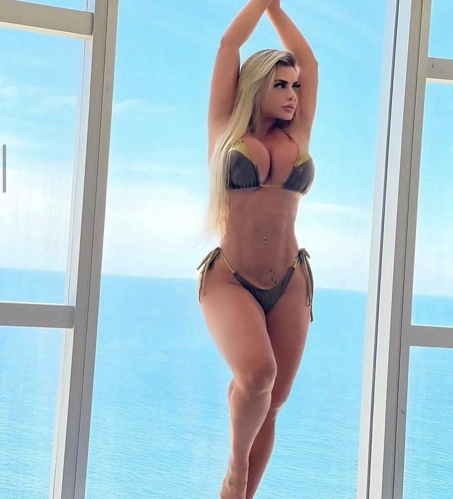 25P Denise Rocha nackt