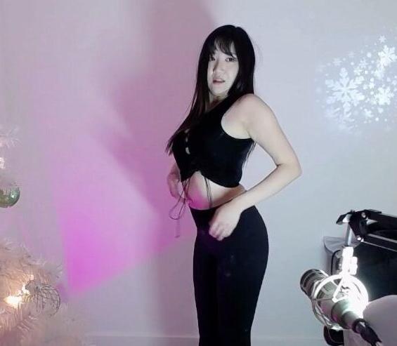25P AriaSaki nude