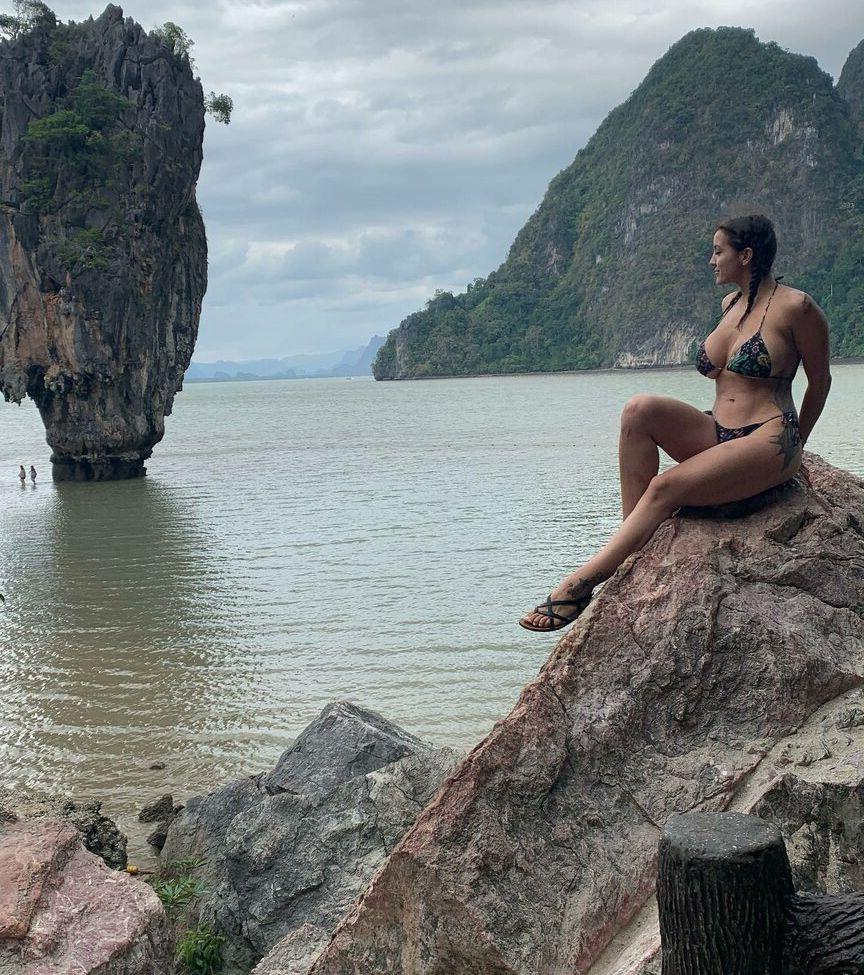 25P Brianna Marie Dale nude