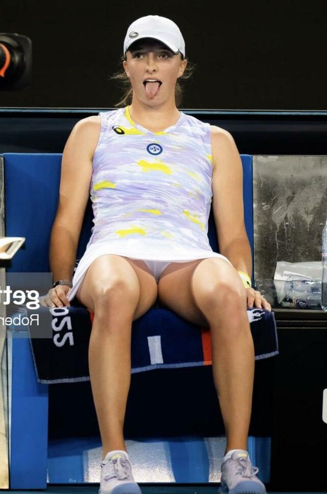 7P Iga Swiatek nude