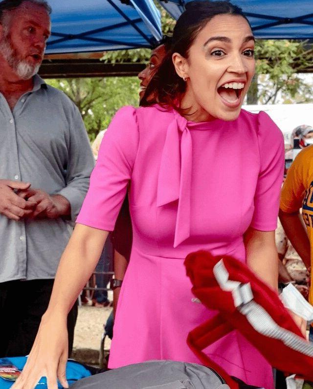 25P Alexandria Ocasio-Cortez nude