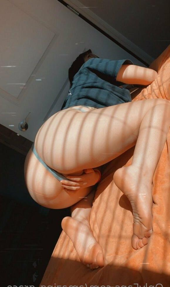 25P Amazing Grace nude