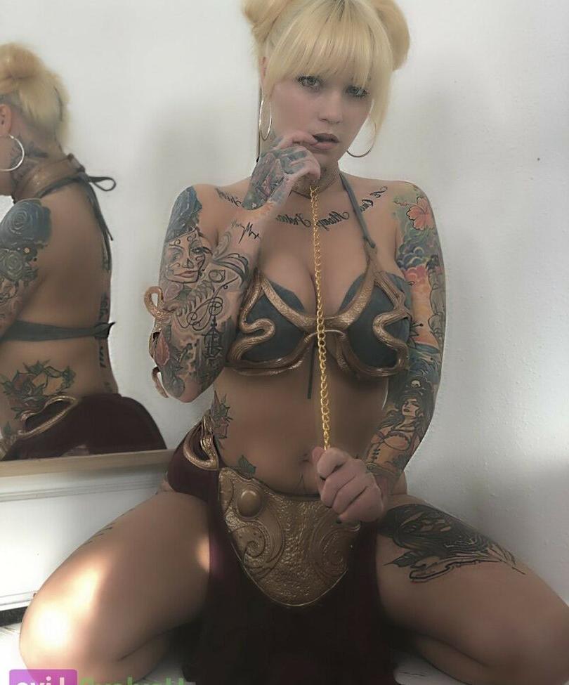 25P Hayley_B nude