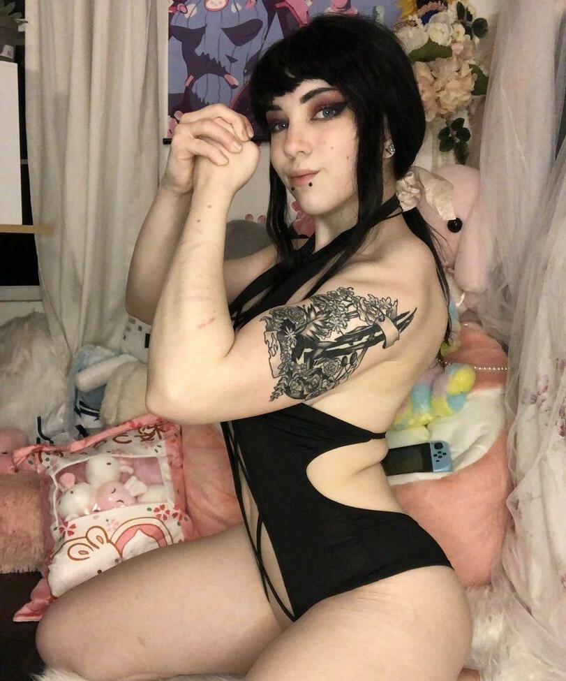 25P Amberthevalkyrie nude